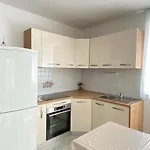 Vese Апартаменты *